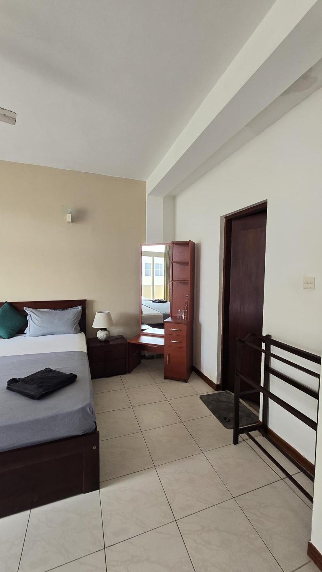 Palmyrah Residencies Ξενοδοχείο Κολόμπο Εξωτερικό φωτογραφία